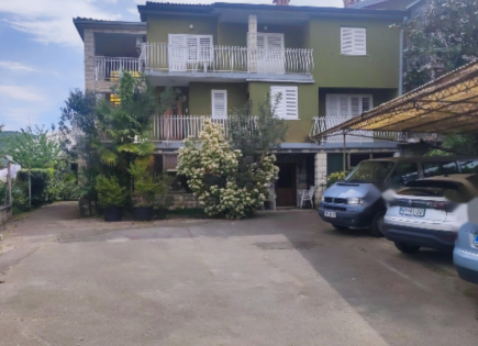 House for 1 235 000 euro in Lucija, Slovenia