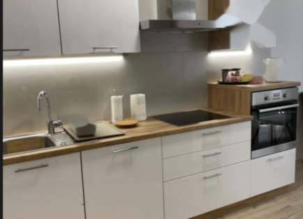 Flat for 223 000 euro in Koper, Slovenia