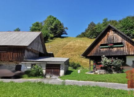 Grundstück für 346 600 euro in Bohinj, Slowenien