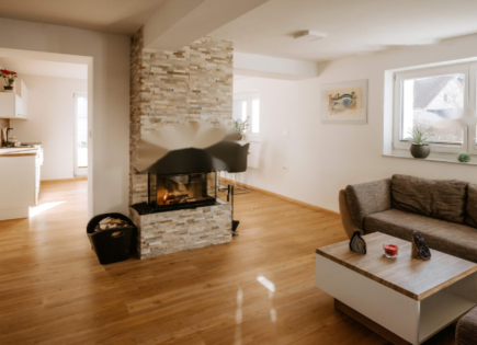 Haus für 790 000 euro in Ljubljana, Slowenien