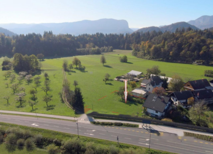 Terrain pour 348 000 Euro à Bled, Slovénie