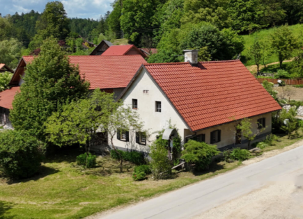 Farm for 199 000 euro in Smarje pri Jelsah, Slovenia
