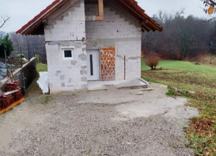 Maison pour 55 000 Euro à Trebnje, Slovénie