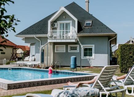 Hotel, albergo per 520 942 euro a Gyenesdias, Ungheria