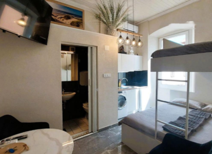 Appartamento per 145 000 euro a Capodistria, Slovenia