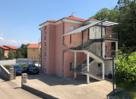 Casa per 880 000 euro a Opatija, Croazia