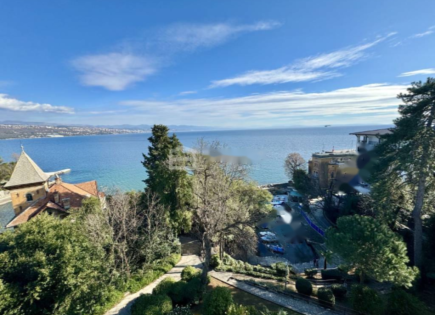 Flat for 480 000 euro in Opatija, Croatia