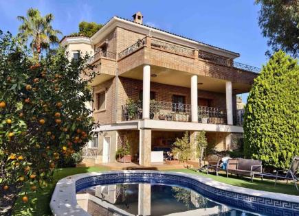Villa para 670 000 euro en Ciudad Quesada, España