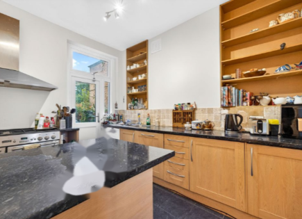 Flat for 460 000 euro in London, United Kingdom