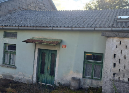 Haus für 70 000 euro in Ilirska Bistrica, Slowenien