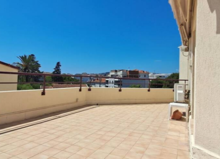Appartamento per 749 000 euro a Cannes, Francia