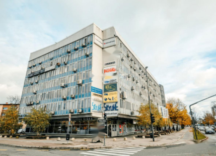 Bureau pour 990 000 Euro à Ljubljana, Slovénie