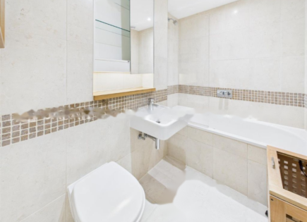 Flat for 442 750 euro in London, United Kingdom