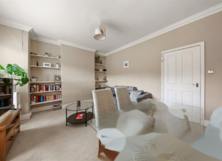 Flat for 459 942 euro in London, United Kingdom