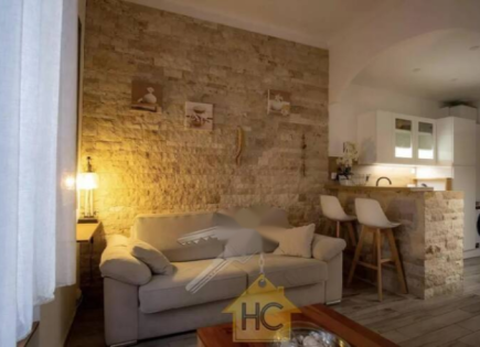 Appartamento per 246 000 euro a Cannes, Francia