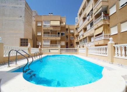 Appartamento per 144 228 euro a Torrevieja, Spagna