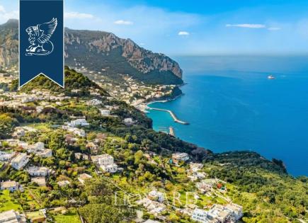 Apartment for 1 045 000 euro in Capri, Italy