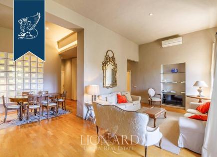 Apartment for 1 500 000 euro in Florence, Italy