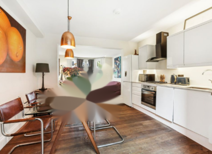 Flat for 2 300 000 euro in London, United Kingdom