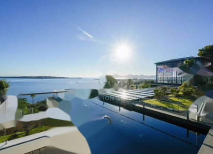 Appartamento per 4 800 000 euro a Cannes, Francia