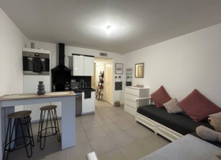 Appartamento per 130 000 euro a Cannes, Francia