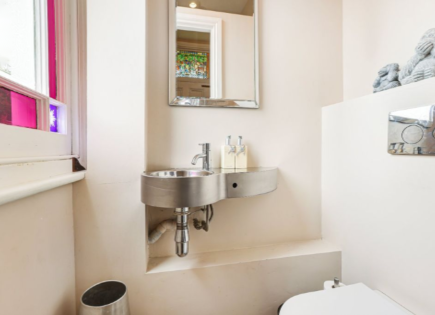 Flat for 1 840 000 euro in London, United Kingdom