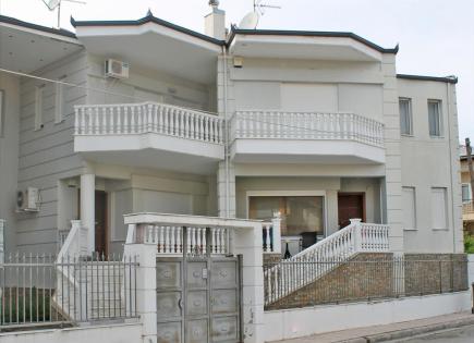 Maisonnette pour 250 000 Euro à Olympiaki Akti, Grèce