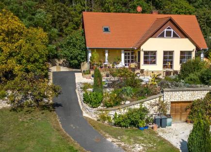 Maison pour 548 000 Euro à Gyenesdiás, Hongrie