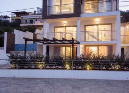 Casa para 2 300 000 euro en Krasici, Montenegro