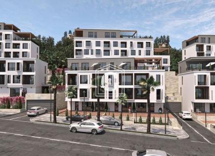 Biens commerciaux pour 122 550 Euro à Tivat, Monténégro