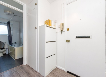 Appartamento per 402 500 euro a Londra, Regno Unito