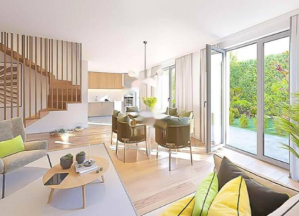 Appartamento per 372 600 euro a Cannes, Francia