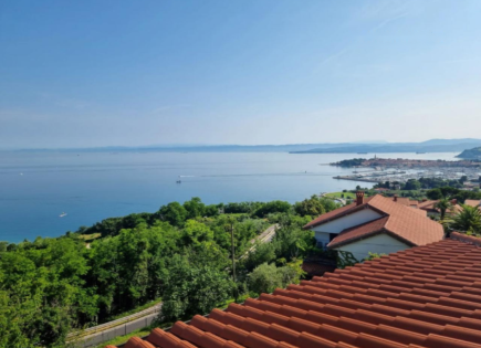 House for 1 390 000 euro in Izola, Slovenia