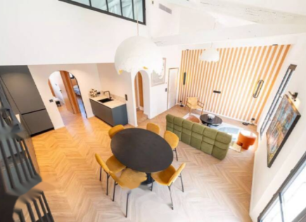 Appartamento per 950 000 euro a Cannes, Francia