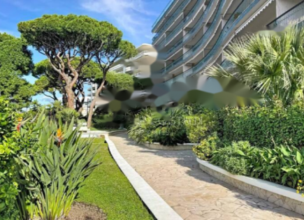 Wohnung für 690 000 euro in Cannes, Frankreich
