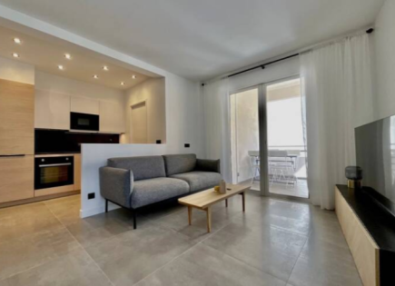 Flat for 593 600 euro in Cannes, France