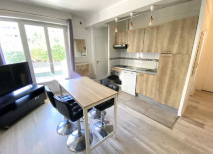 Flat for 266 000 euro in Cannes, France