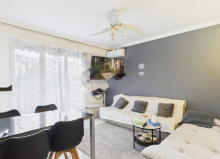 Appartamento per 230 000 euro a Cannes, Francia