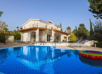 Villa per 860 000 euro a Paphos, Cipro