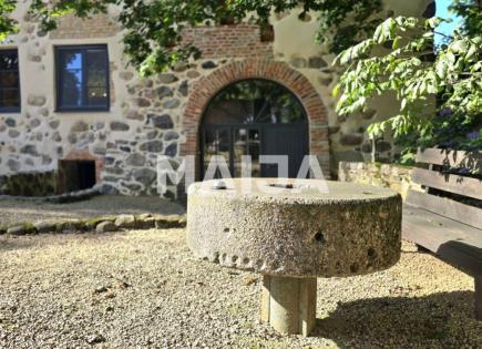 Villa per 298 000 euro in Lettonia