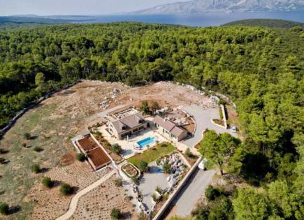 Villa per 3 650 000 euro a Hvar, Croazia