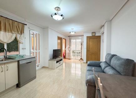 Apartment für 1 000 euro pro Monat in Torrevieja, Spanien