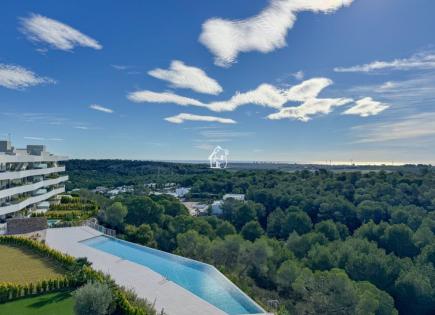 Penthouse for 3 550 euro per month in Las Colinas, Spain