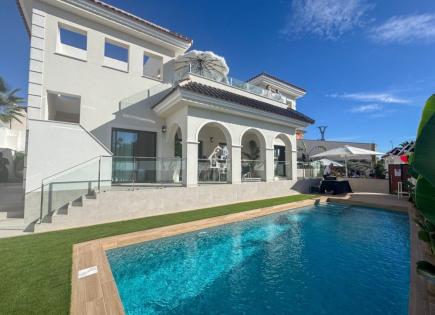 Chalet para 869 000 euro en Ciudad Quesada, España