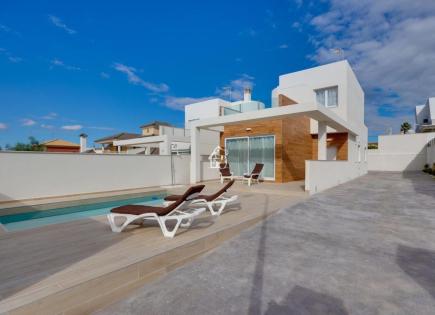 Villa für 598 000 euro in Torrevieja, Spanien