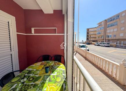 Appartamenti per 750 euro al mese a La Mata, Spagna