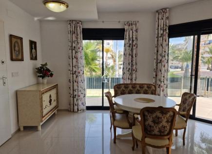 Apartment for 1 535 euro per month in Arenales del Sol, Spain