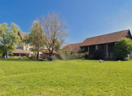 Granja para 1 200 000 euro en Logatec, Eslovenia