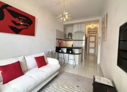 Flat for 295 000 euro in Cannes, France