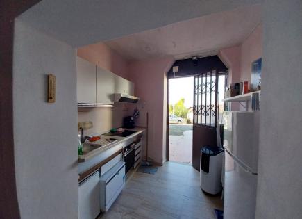 Townhouse per 28 000 euro a Scalea, Italia